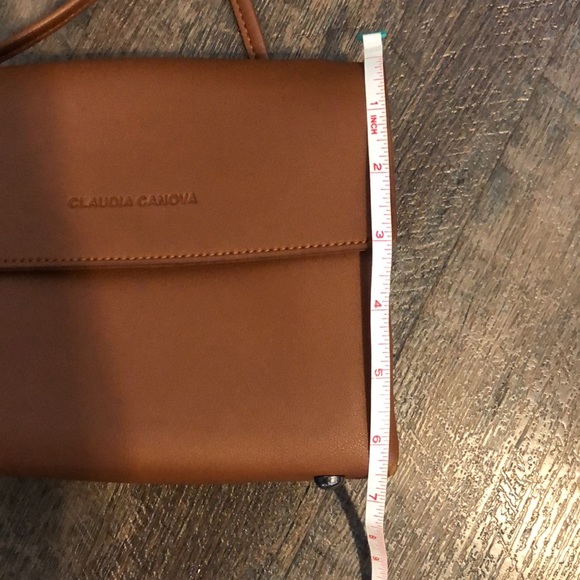 Claudia Canova Tan Flip Over Cross Body Bag - Picture 7 of 10
